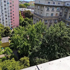 Comfortable And Quiet Flat In Warszawa